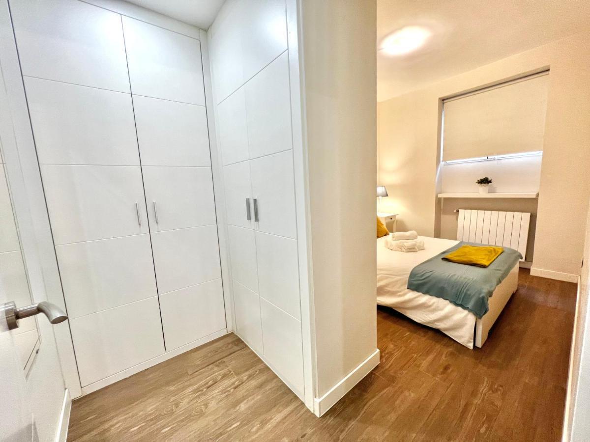 Apartamentos Moncloa Madrid Buitenkant foto