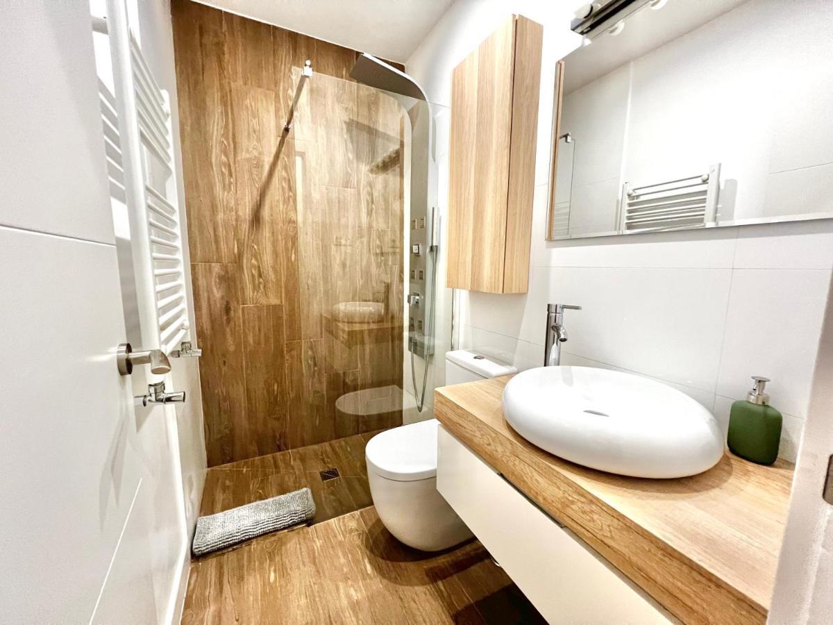 Apartamentos Moncloa Madrid Buitenkant foto