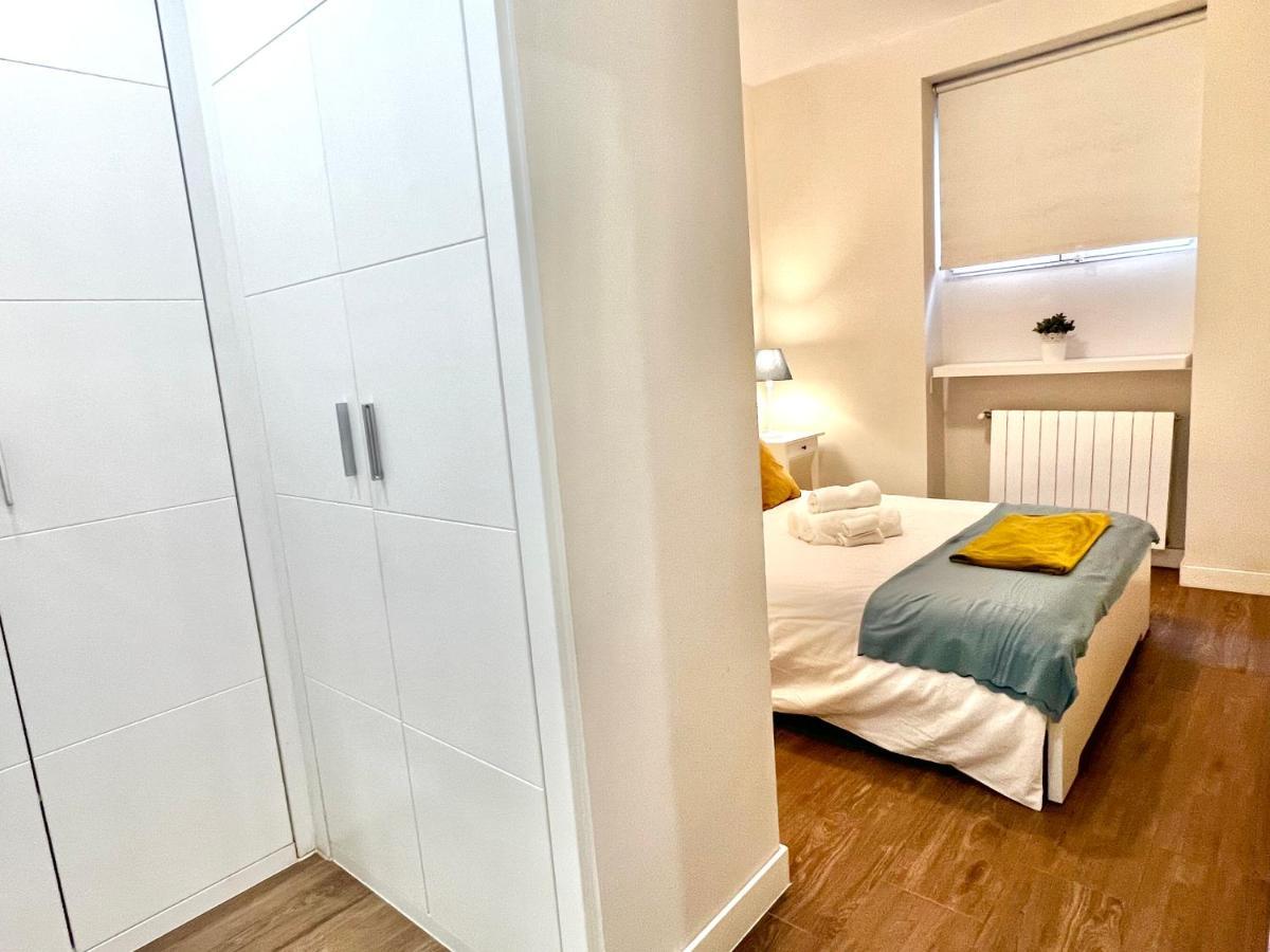 Apartamentos Moncloa Madrid Buitenkant foto
